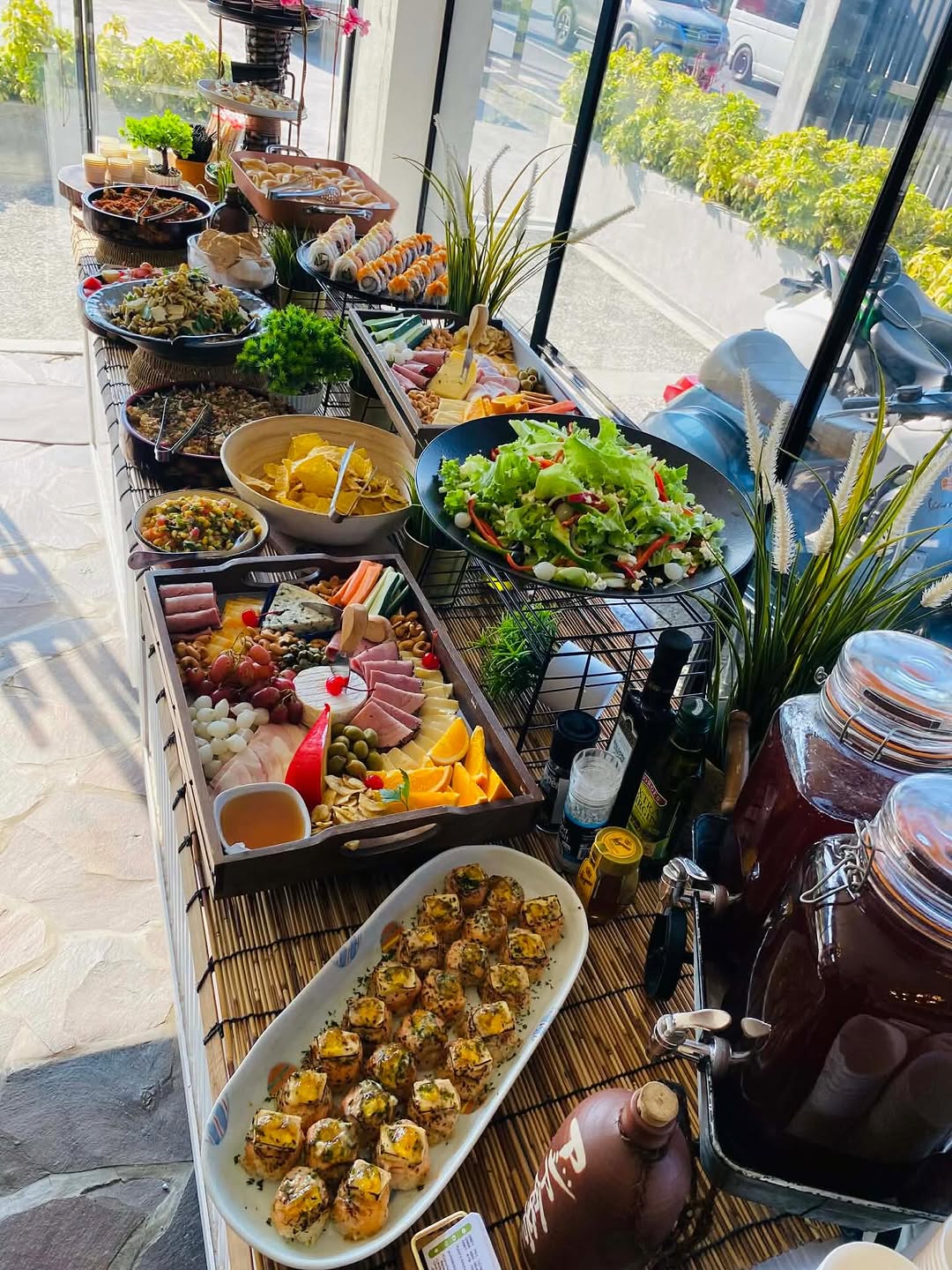 Grazing table spread